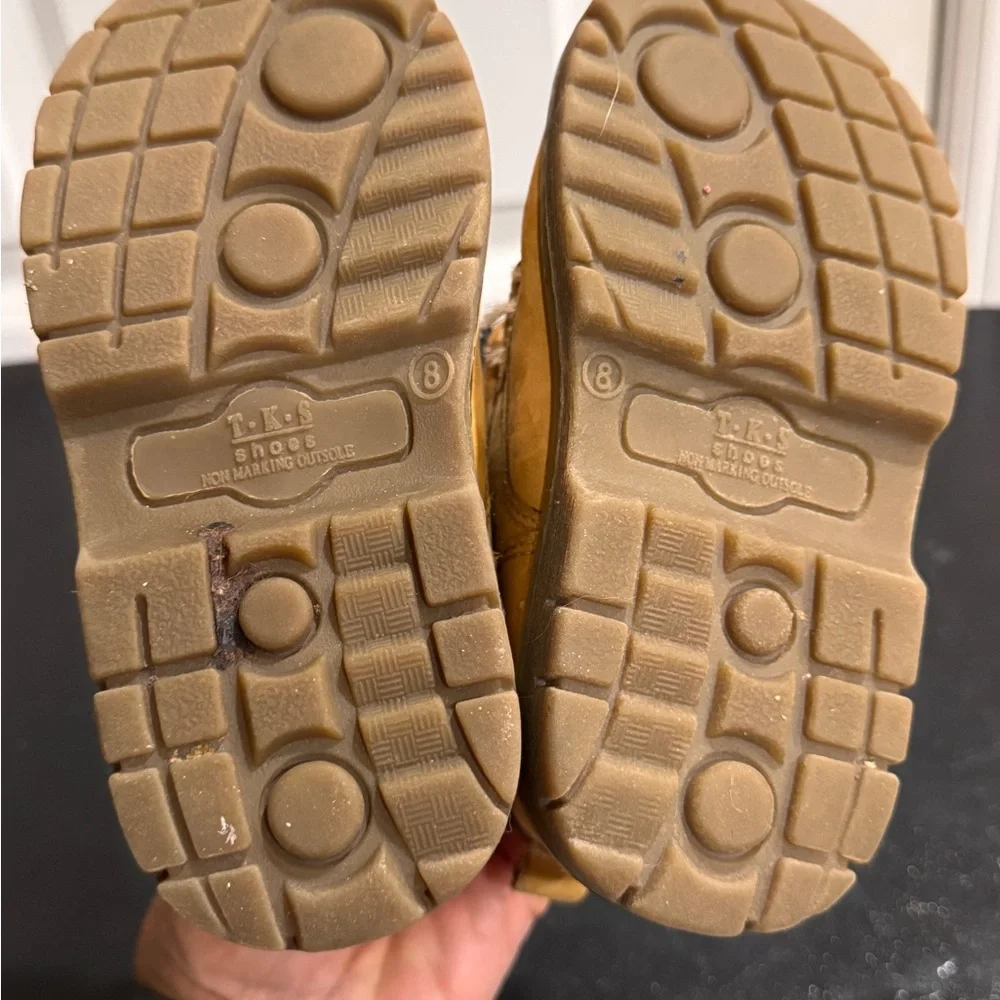 Kids Tan Boots size 8